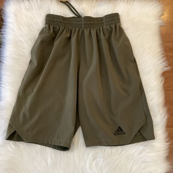 adidas Other - Adidas training shorts Men’s elastic drawstring waist S